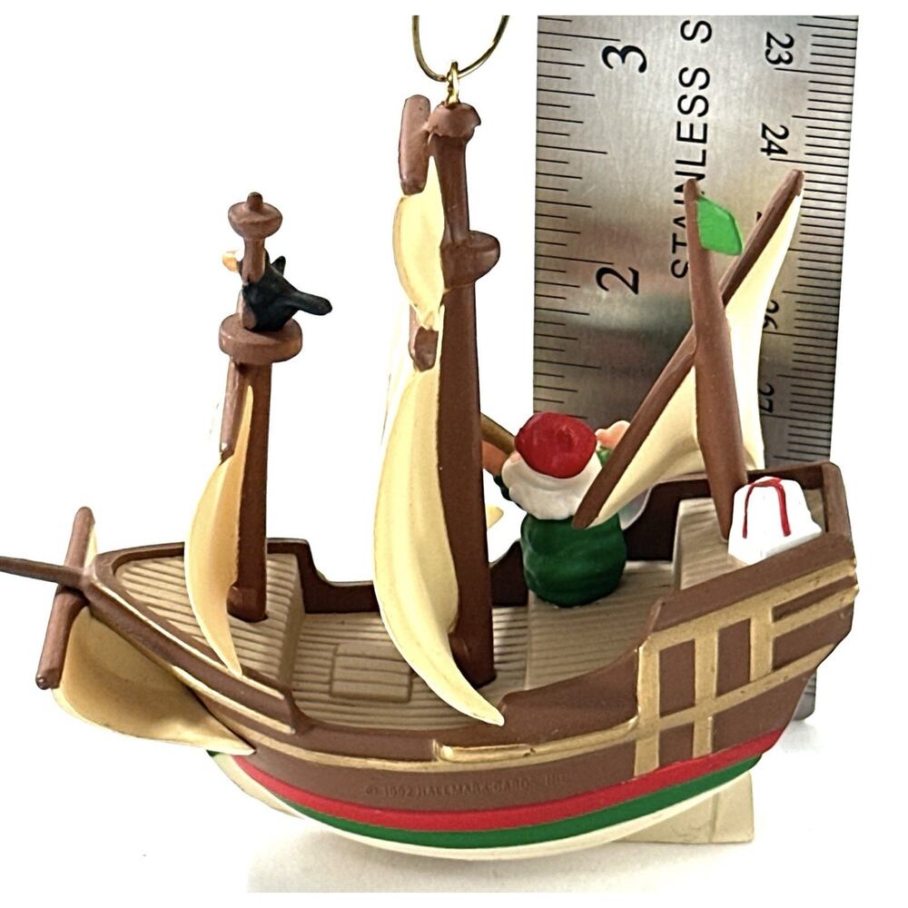 Hallmark Keepsake Santa Maria Ornament 1992 Collectors Club Ornament - Picture 6 of 8